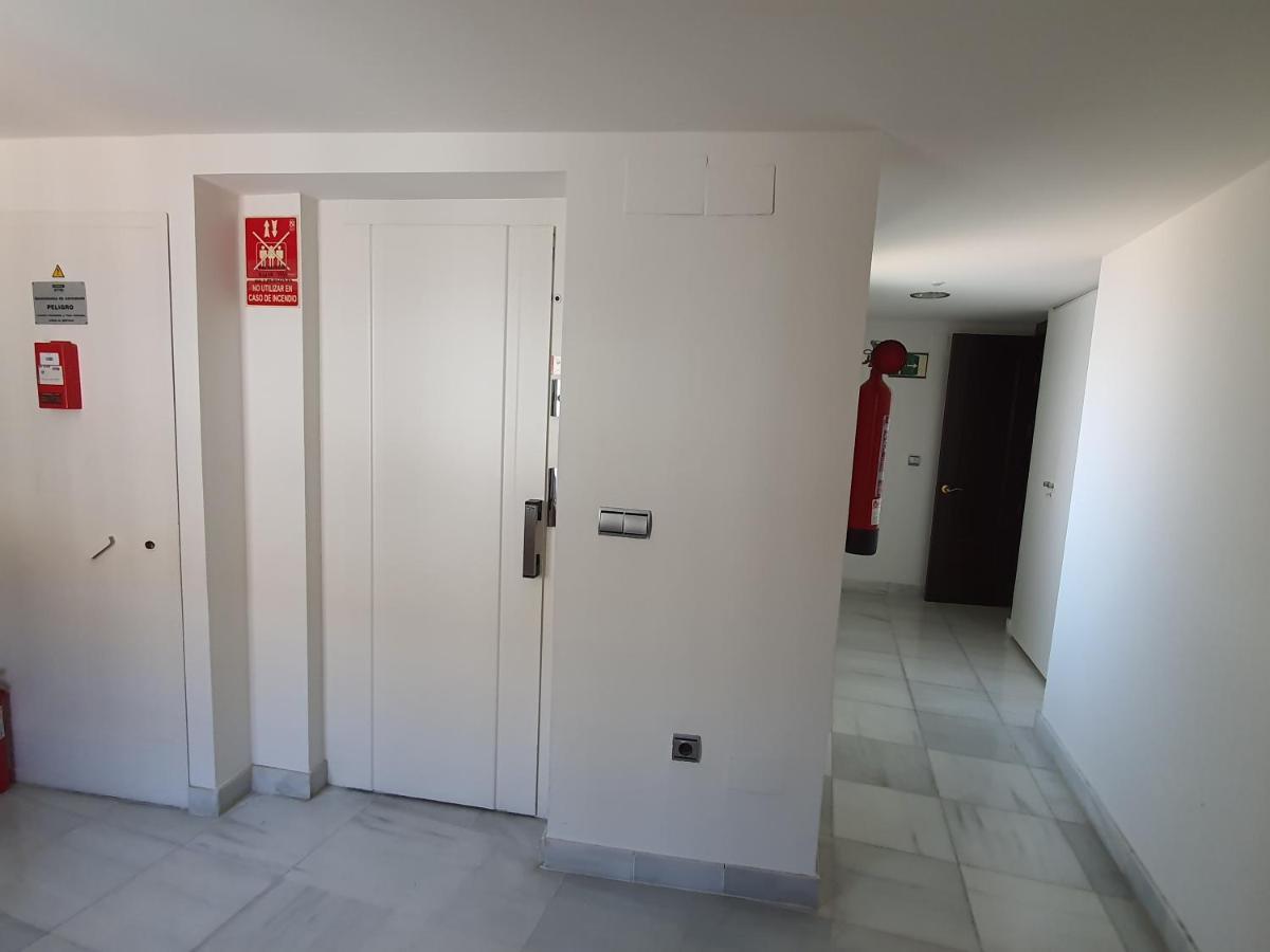Apartamentos Torre De La Mezquita 코르도바 외부 사진